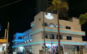 Creta Hotel & Suites